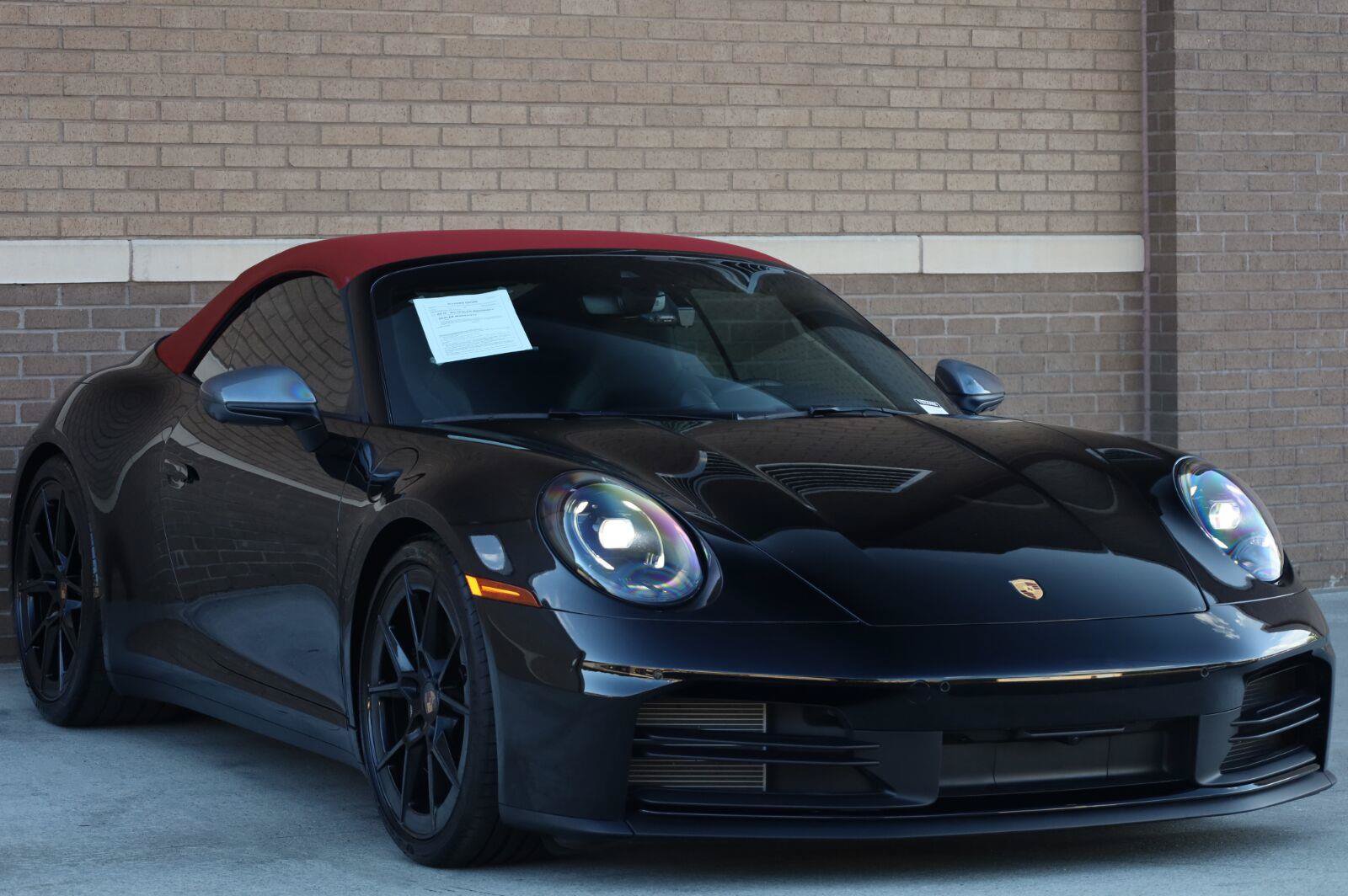 Used 2026 Porsche 911 Carrera T RWD image 10
