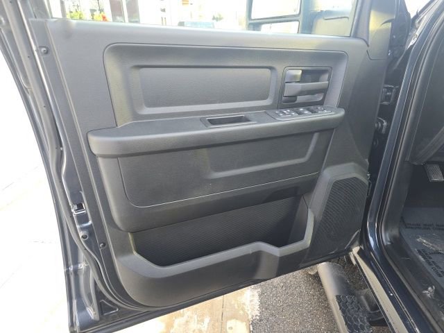 New 2026 RAM 3500 Tradesman image 10