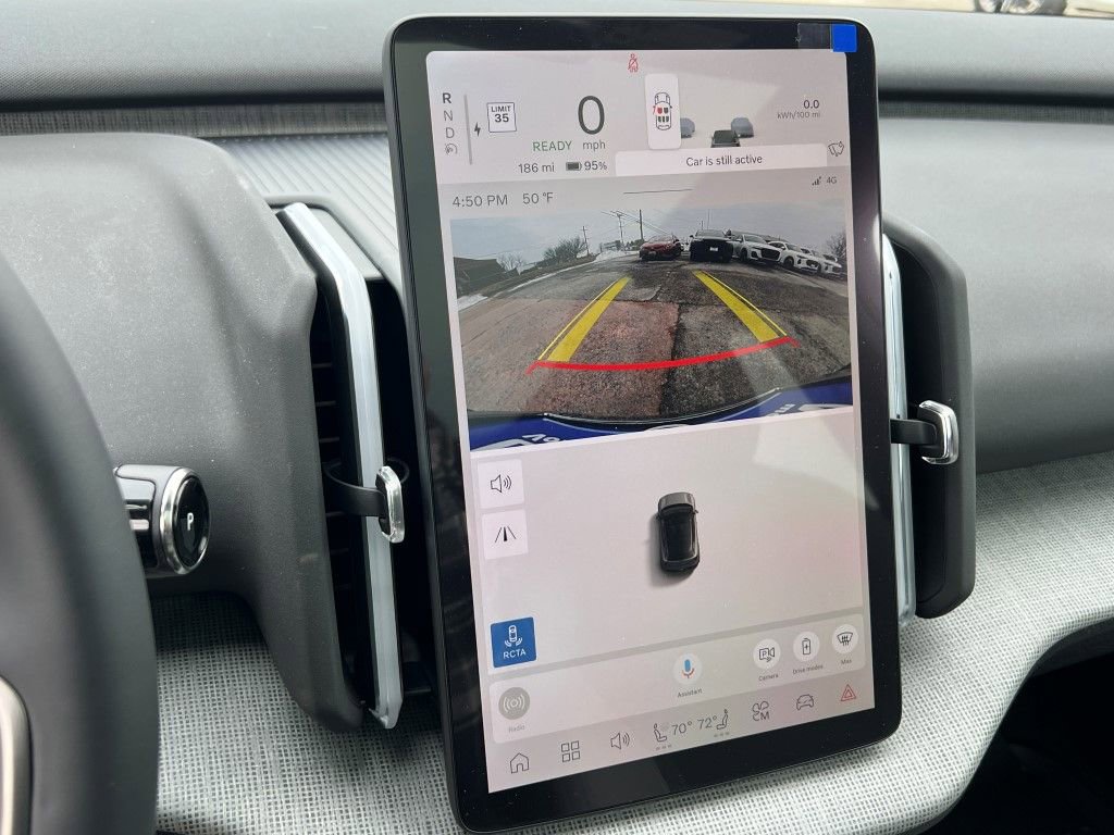 New 2026 Volvo EX30 Plus w/ Climate Package image 21