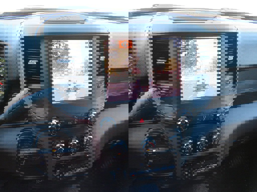 New 2022 RAM 3500 Tradesman w/ Chrome Appearance Group image 32