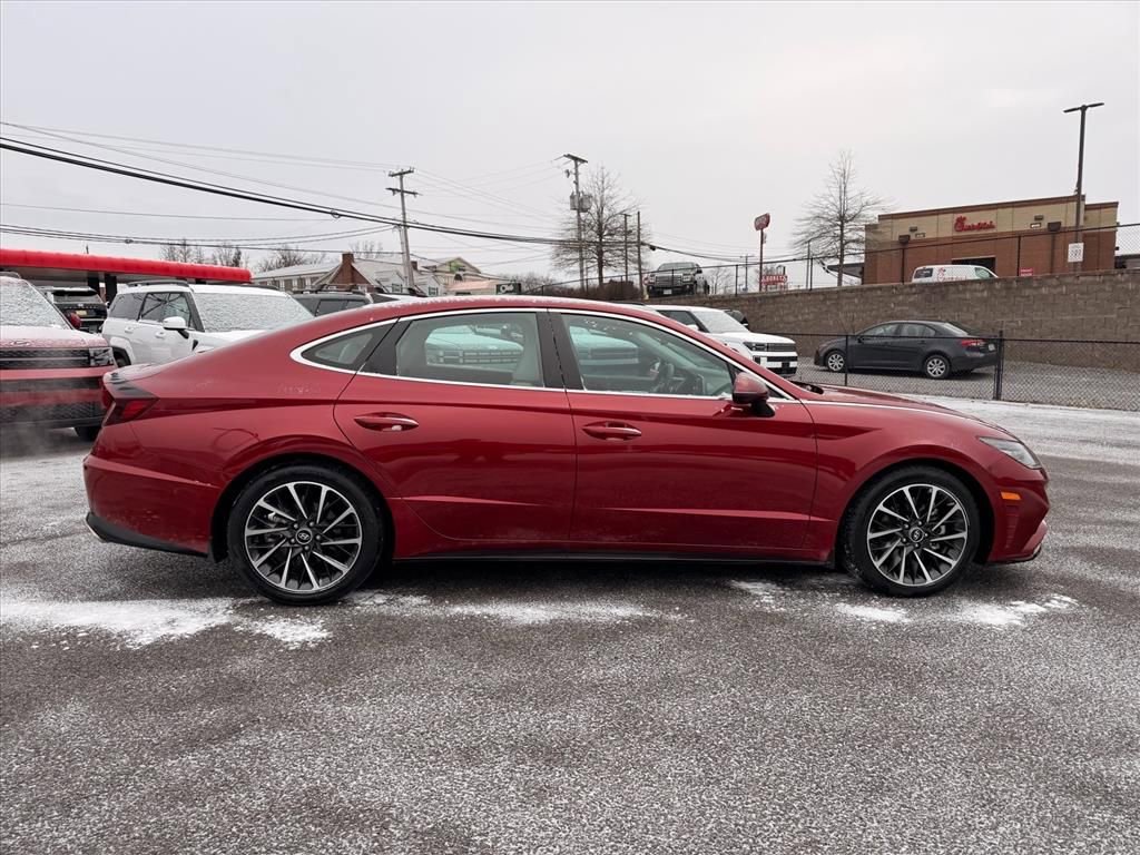 Used 2023 Hyundai Sonata Limited image 11