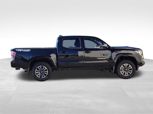 Used 2022 Toyota Tacoma TRD Sport w/ Technology Package AWD/4WD image 11