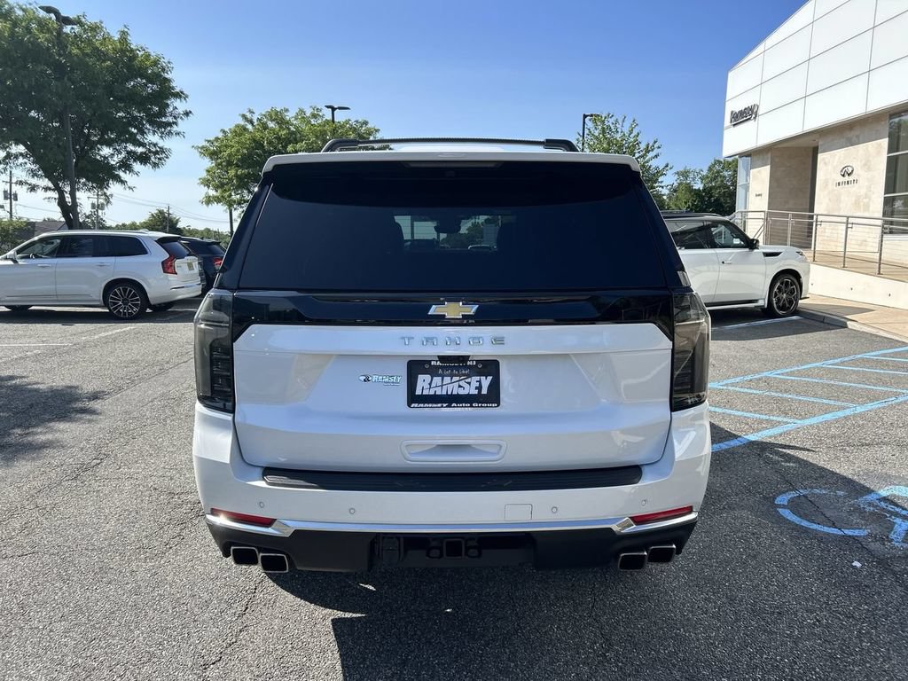 Used 2025 Chevrolet Tahoe High Country AWD/4WD image 7