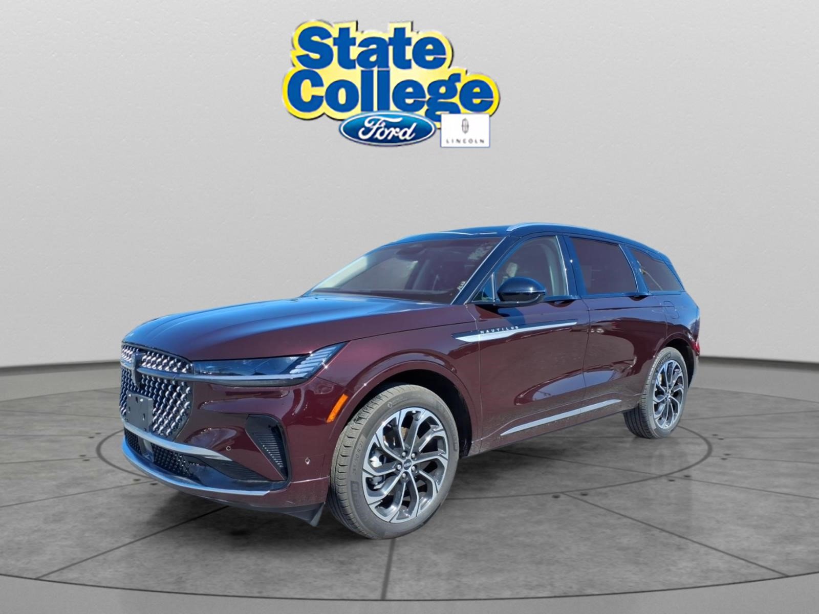 Used 2024 Lincoln Nautilus Reserve video 1