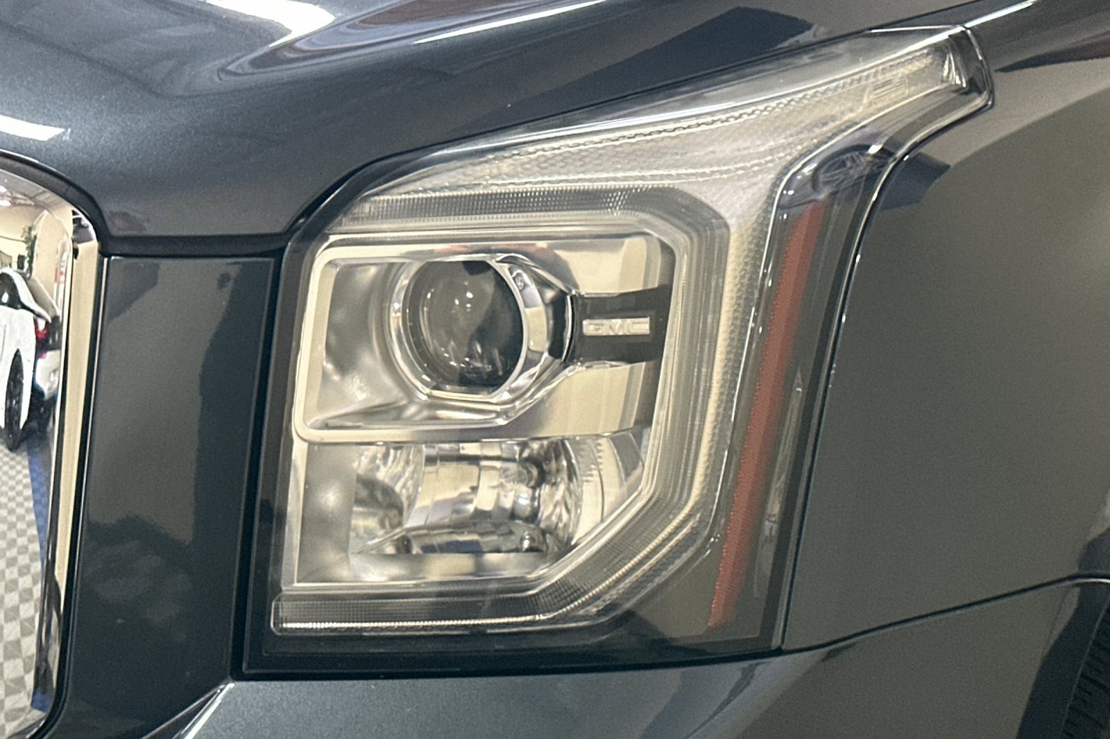 Used 2020 GMC Yukon XL SLT w/ Value Plus Edition image 53