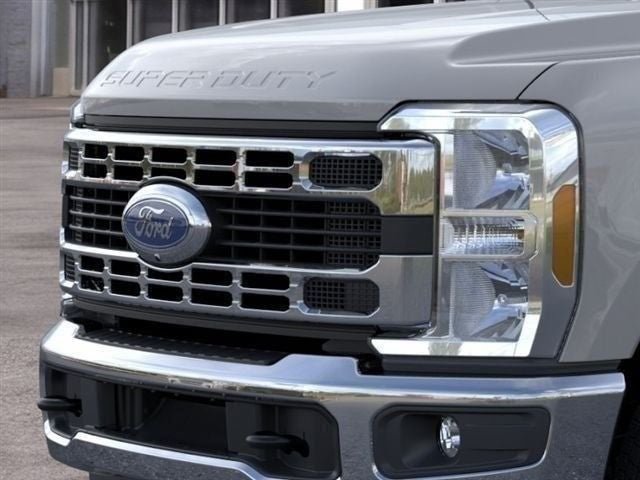 New 2026 Ford F350 XLT w/ 360-Degree Camera Package AWD/4WD image 17