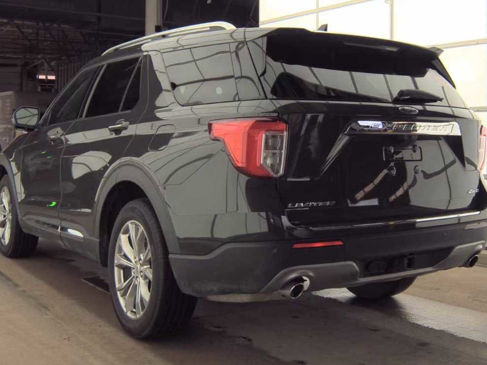 Used 2023 Ford Explorer Limited w/ Limited Technology Package AWD/4WD image 9