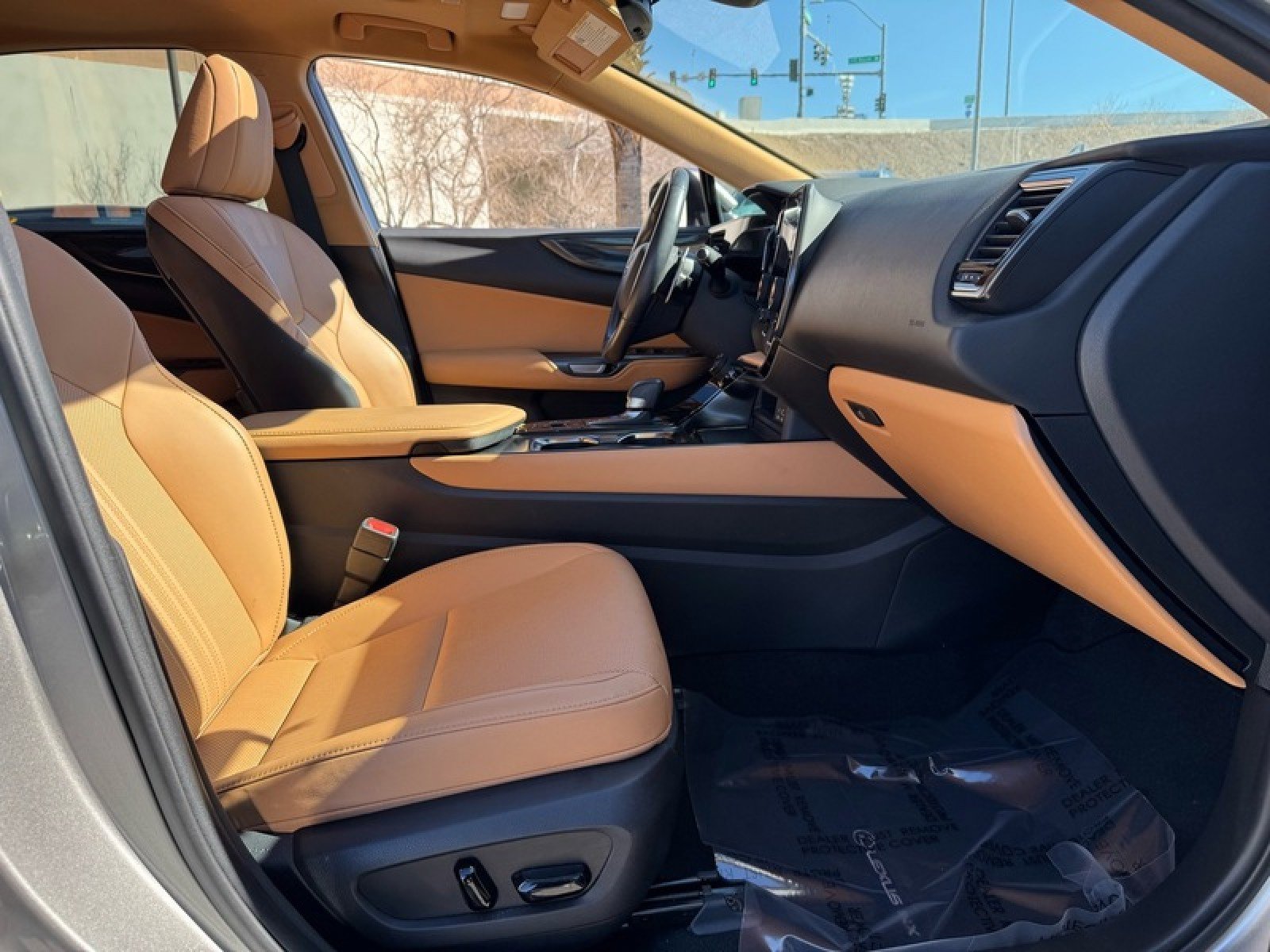 Used 2024 Lexus NX 250 FWD w/ Cold Area Package image 24