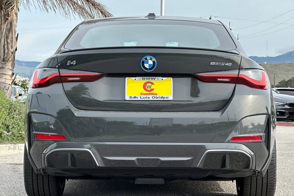 Used 2023 BMW i4 eDrive40 w/ M Sport Package image 4