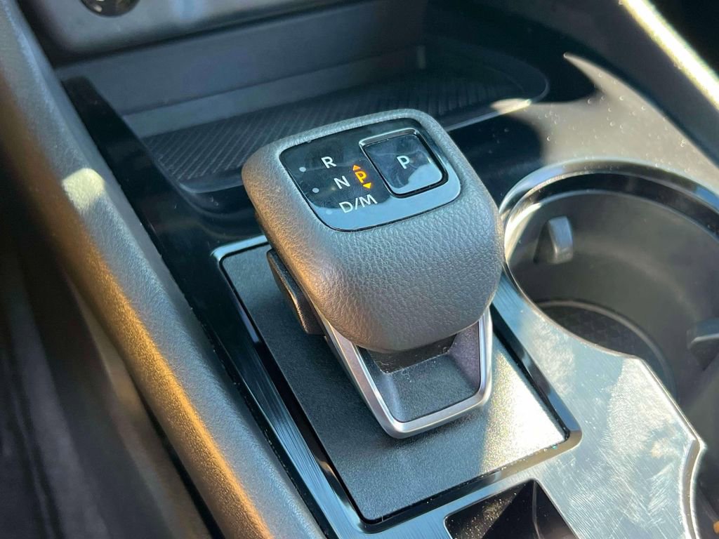 Certified 2024 Nissan Rogue SV image 30