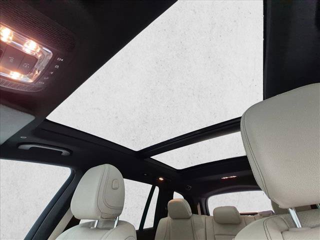 Used 2025 Mercedes-Benz GLS 450 4MATIC image 21