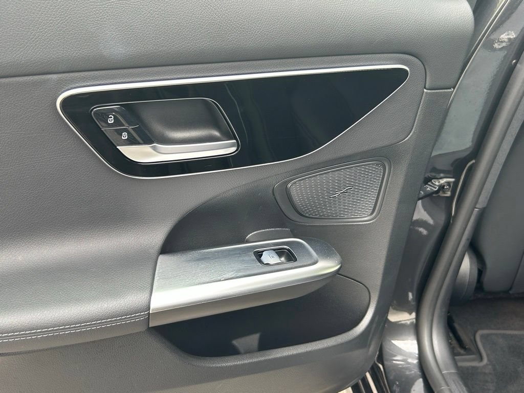 Used 2022 Mercedes-Benz C 300 Sedan w/ Advanced USB Package image 43