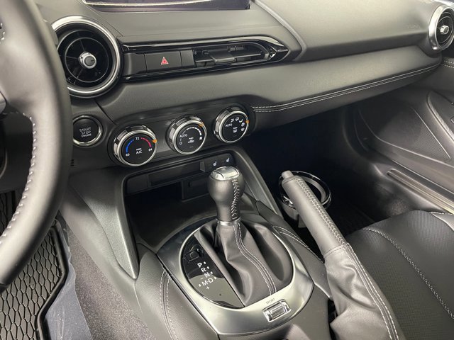 New 2025 MAZDA MX-5 Miata Grand Touring w/ Weather Package image 4