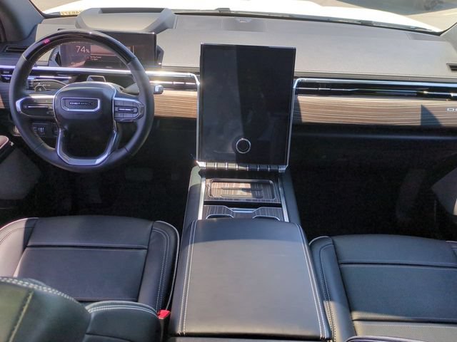 Used 2025 GMC Sierra EV Denali AWD/4WD image 19