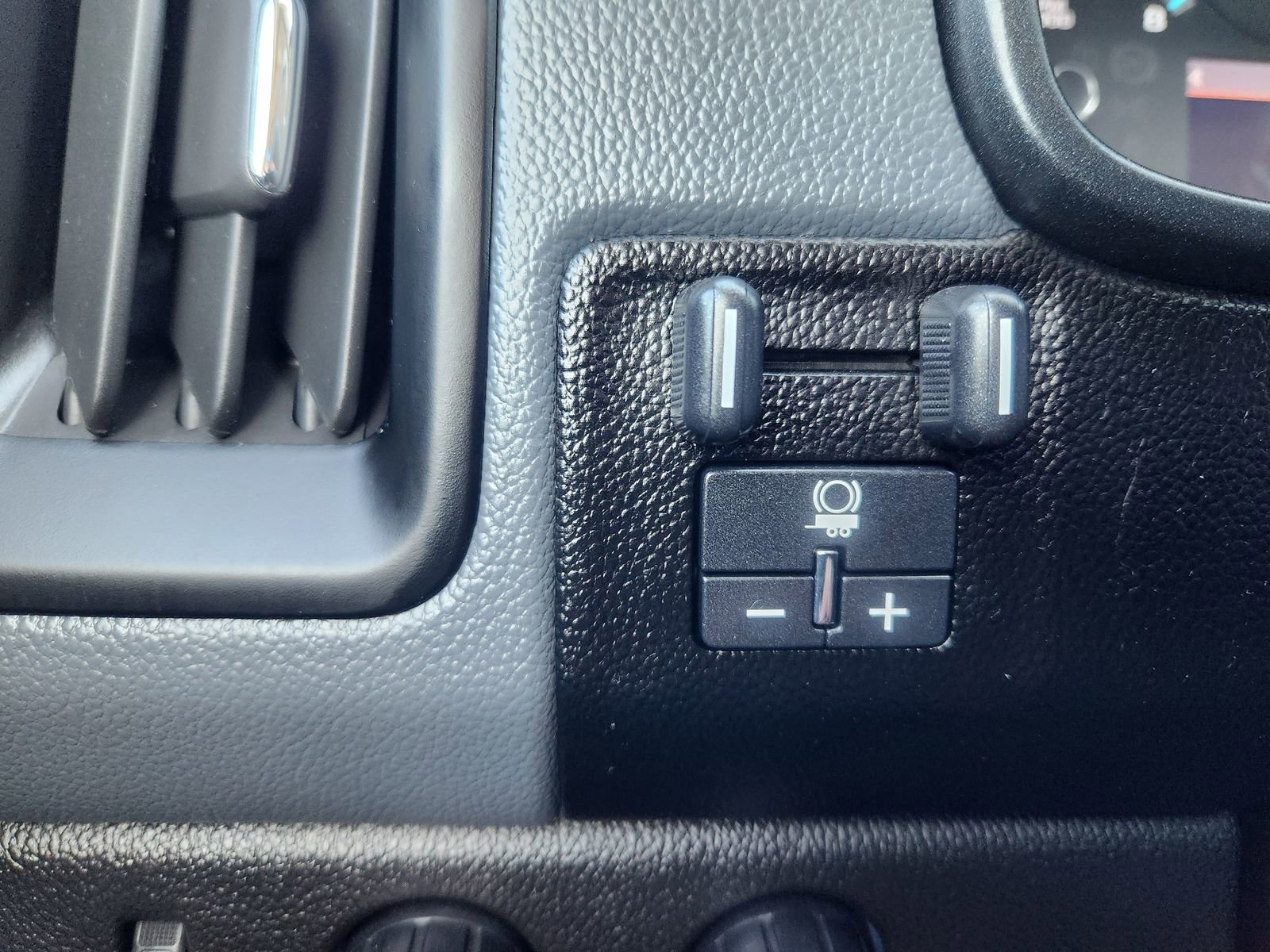 Used 2019 Chevrolet Colorado Z71 image 28