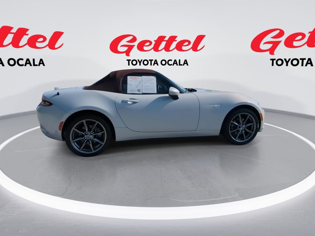 Used 2018 MAZDA MX-5 Miata Grand Touring image 9