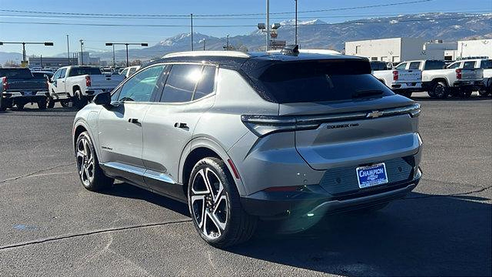 New 2026 Chevrolet Equinox EV LT image 7