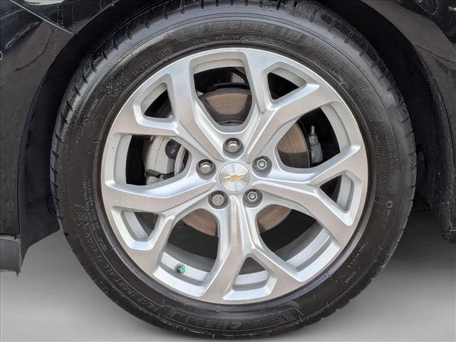 Used 2018 Chevrolet Volt Premier w/ Driver Confidence Package image 24