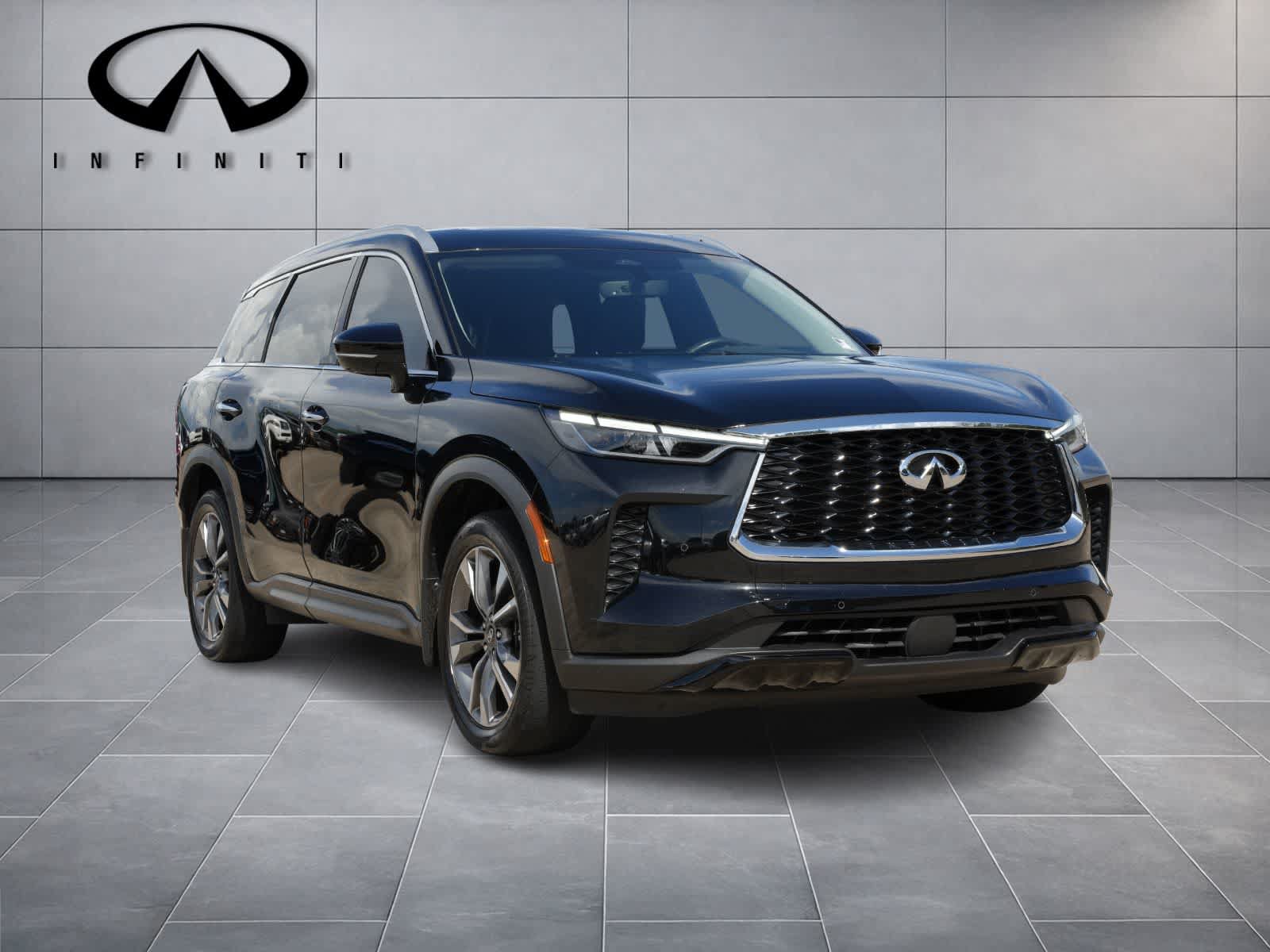 Certified 2023 INFINITI QX60 Luxe AWD/4WD image 3