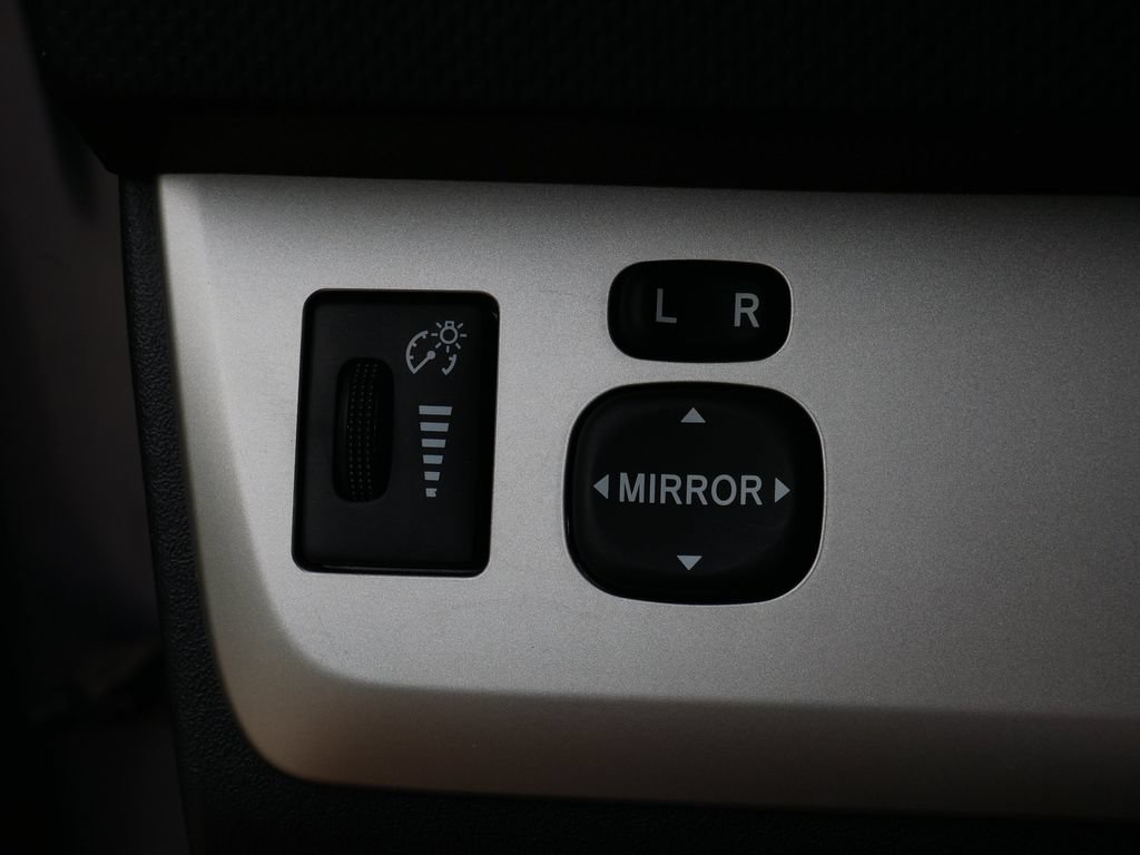 Used 2009 Scion xB FWD image 19
