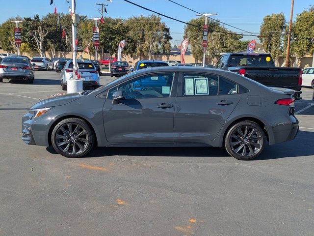 Used 2024 Toyota Corolla SE image 12