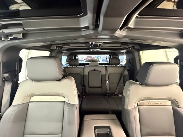 Used 2025 GMC Hummer EV 3X image 29