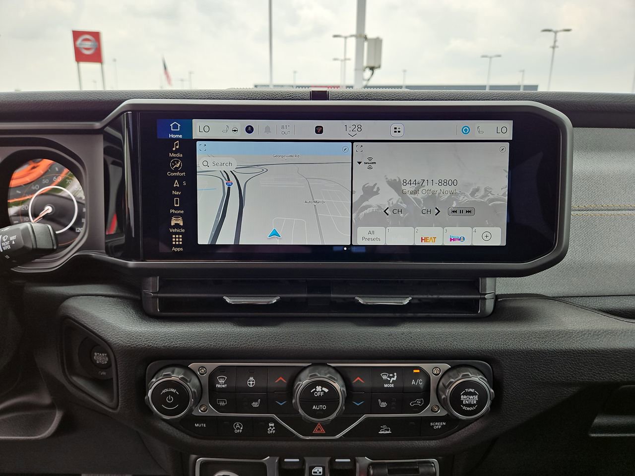 New 2025 Jeep Gladiator Sport image 23