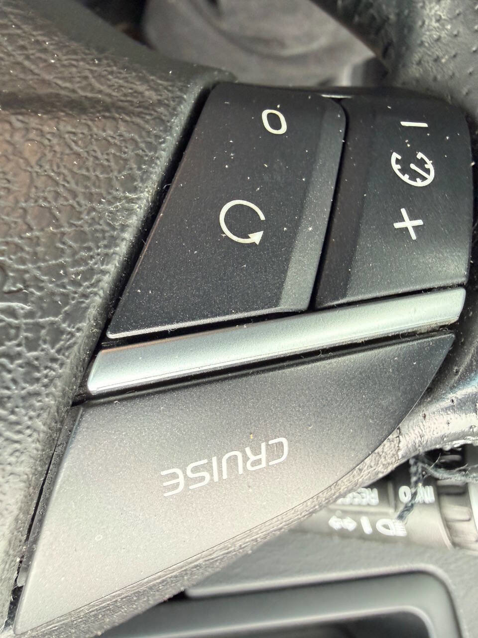 Used 2013 Volvo XC90 3.2 R-Design AWD/4WD image 25