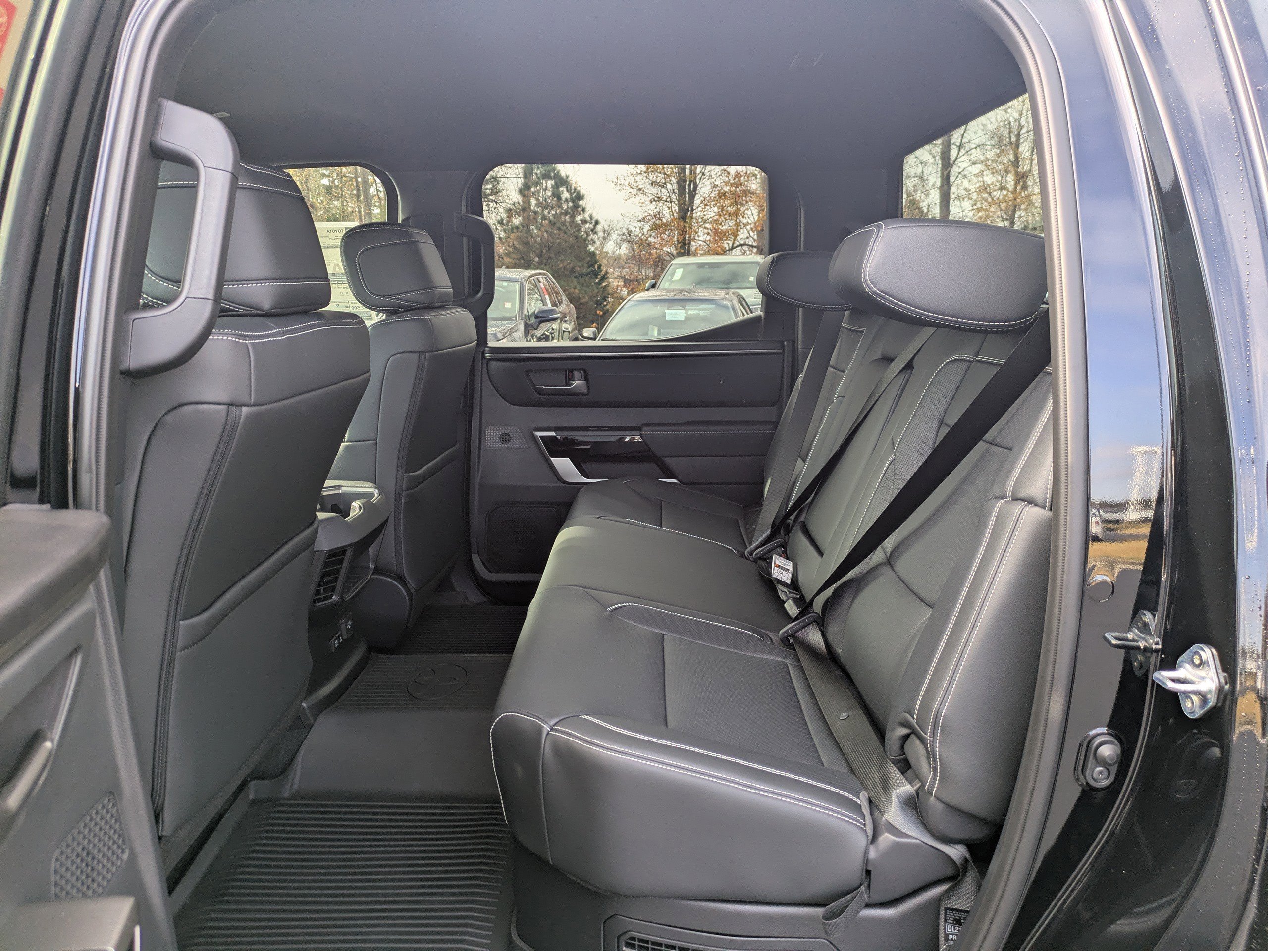 New 2026 Toyota Tundra Limited AWD/4WD image 15