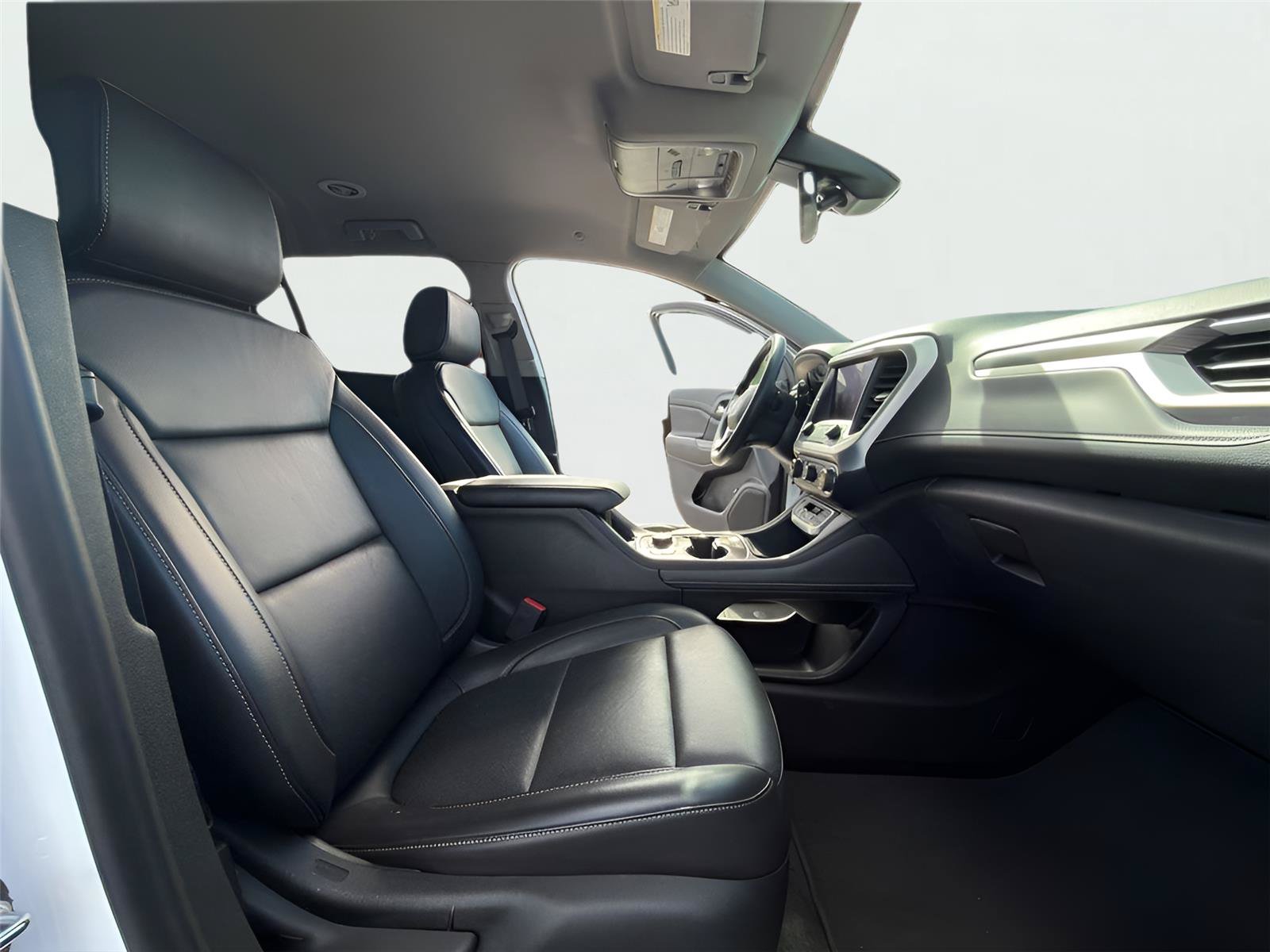 Certified 2023 GMC Acadia SLT FWD image 15