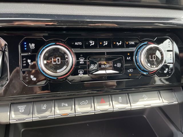 New 2026 GMC Sierra 2500 AT4 w/ AT4 Premium Plus Package image 18