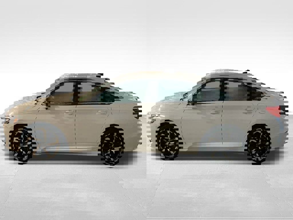 Used 2022 Honda Accord Sport image 2