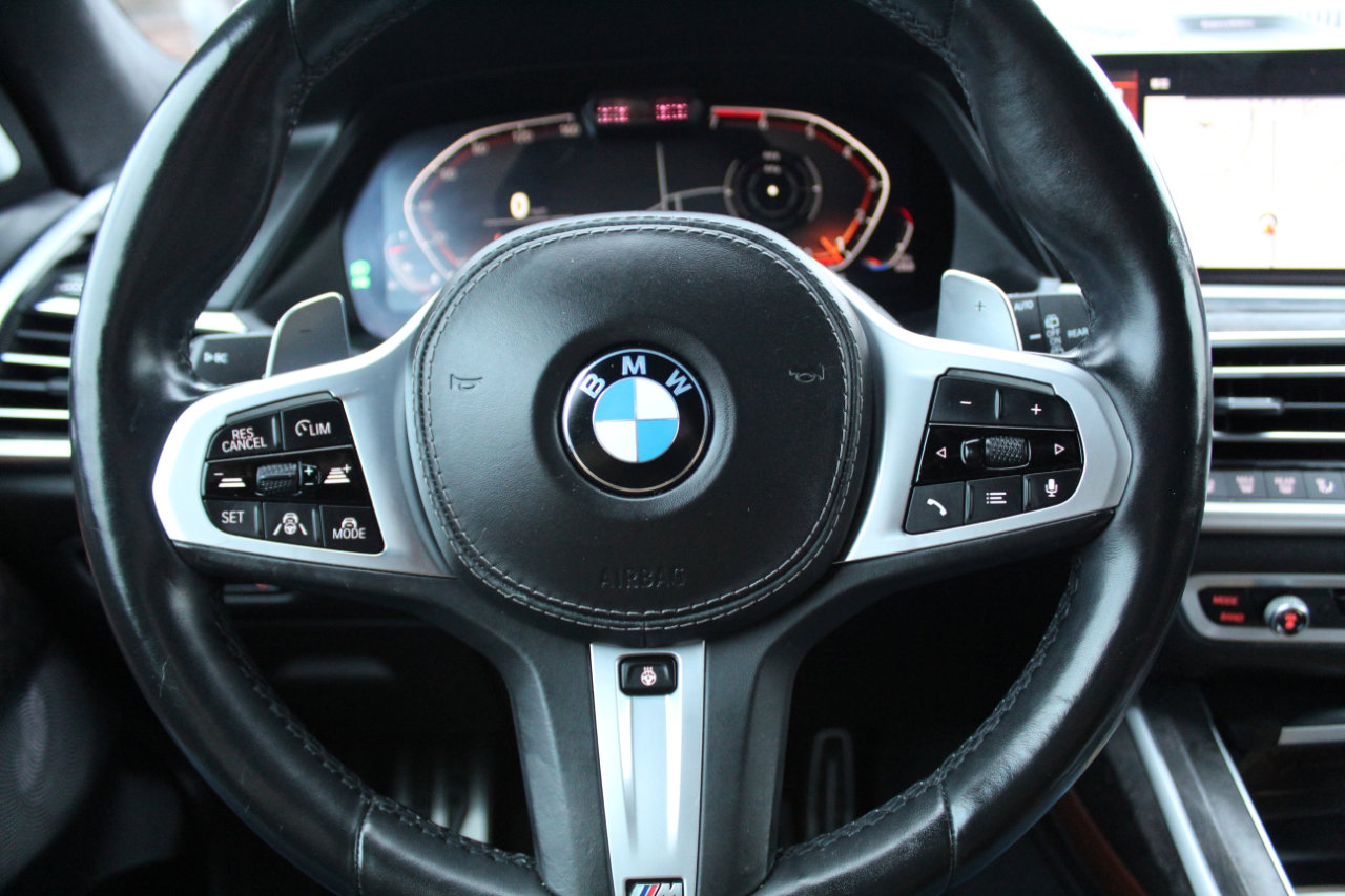 Used 2019 BMW X7 xDrive50i w/ Dynamic Handling Package image 14