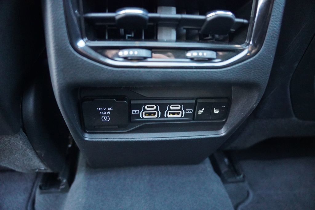 Used 2023 Jeep Grand Cherokee 30th Anniversary AWD/4WD image 20