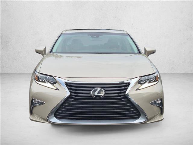 Used 2016 Lexus ES 350 w/ Luxury Package w/Wood Trim FWD image 2
