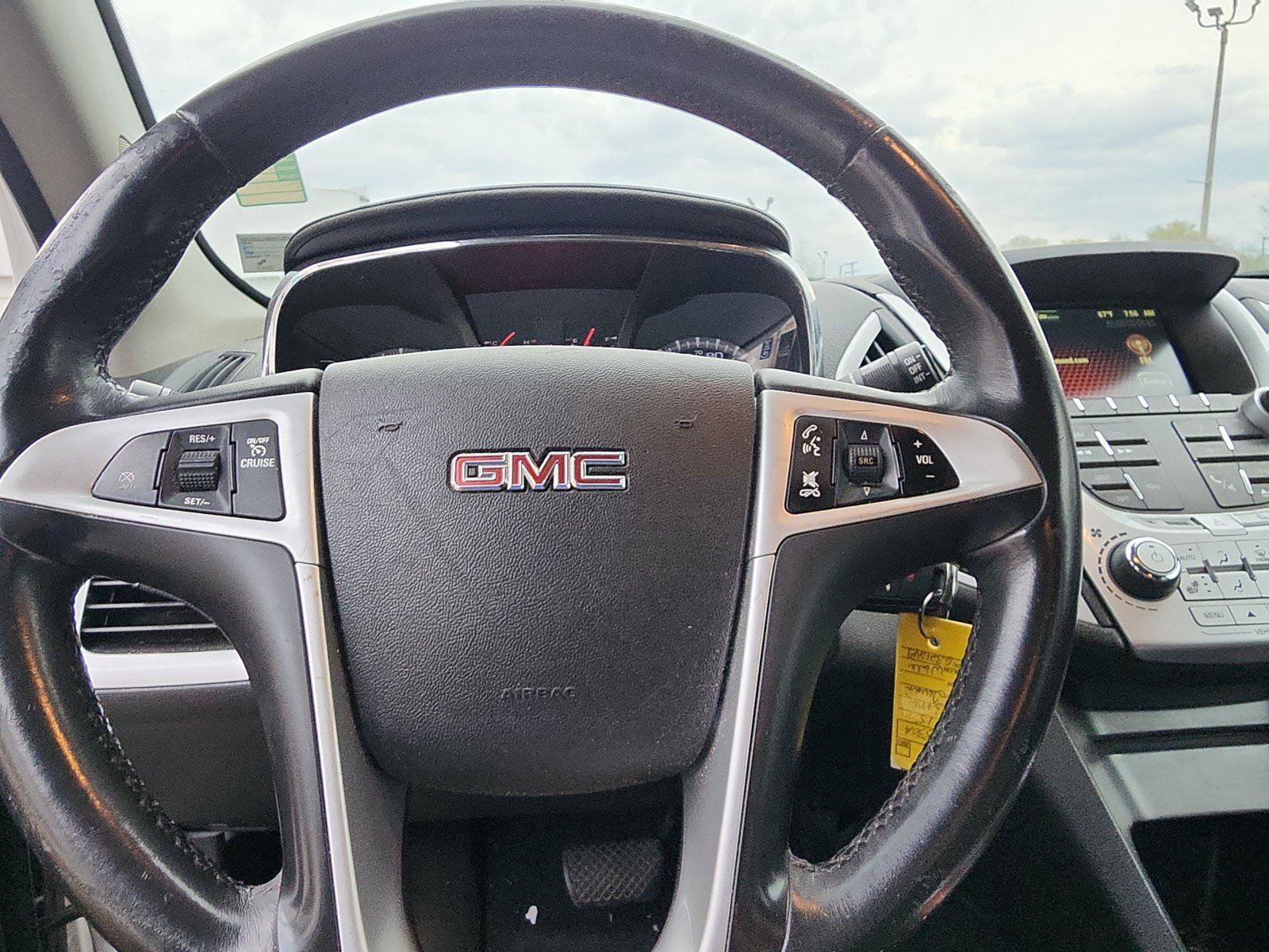 Used 2015 GMC Terrain SLT w/ Chrome Edition image 9