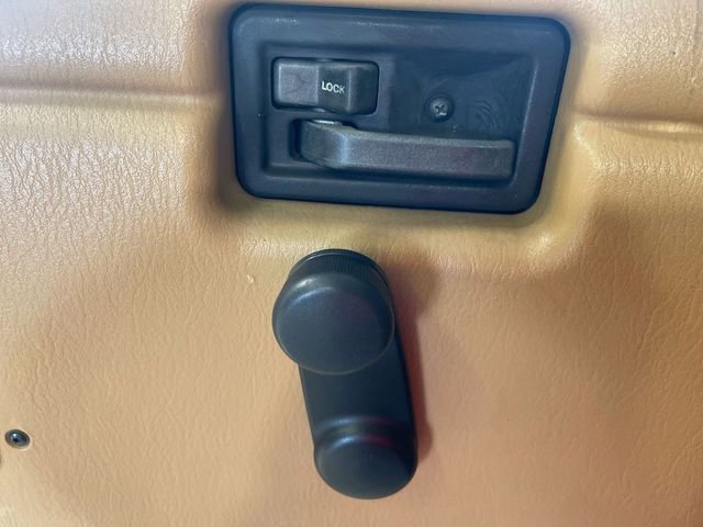 Used 1997 Jeep Wrangler Sahara AWD/4WD image 13