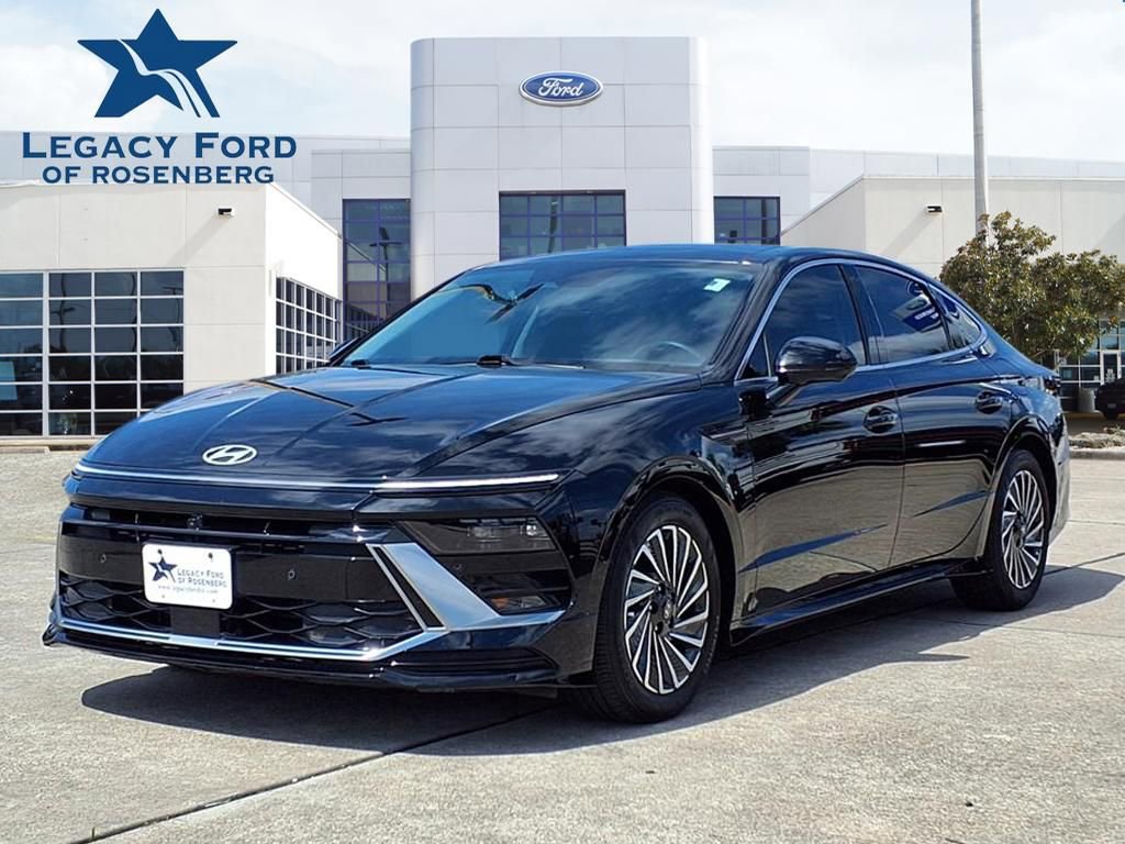Used 2024 Hyundai Sonata Limited FWD image 1