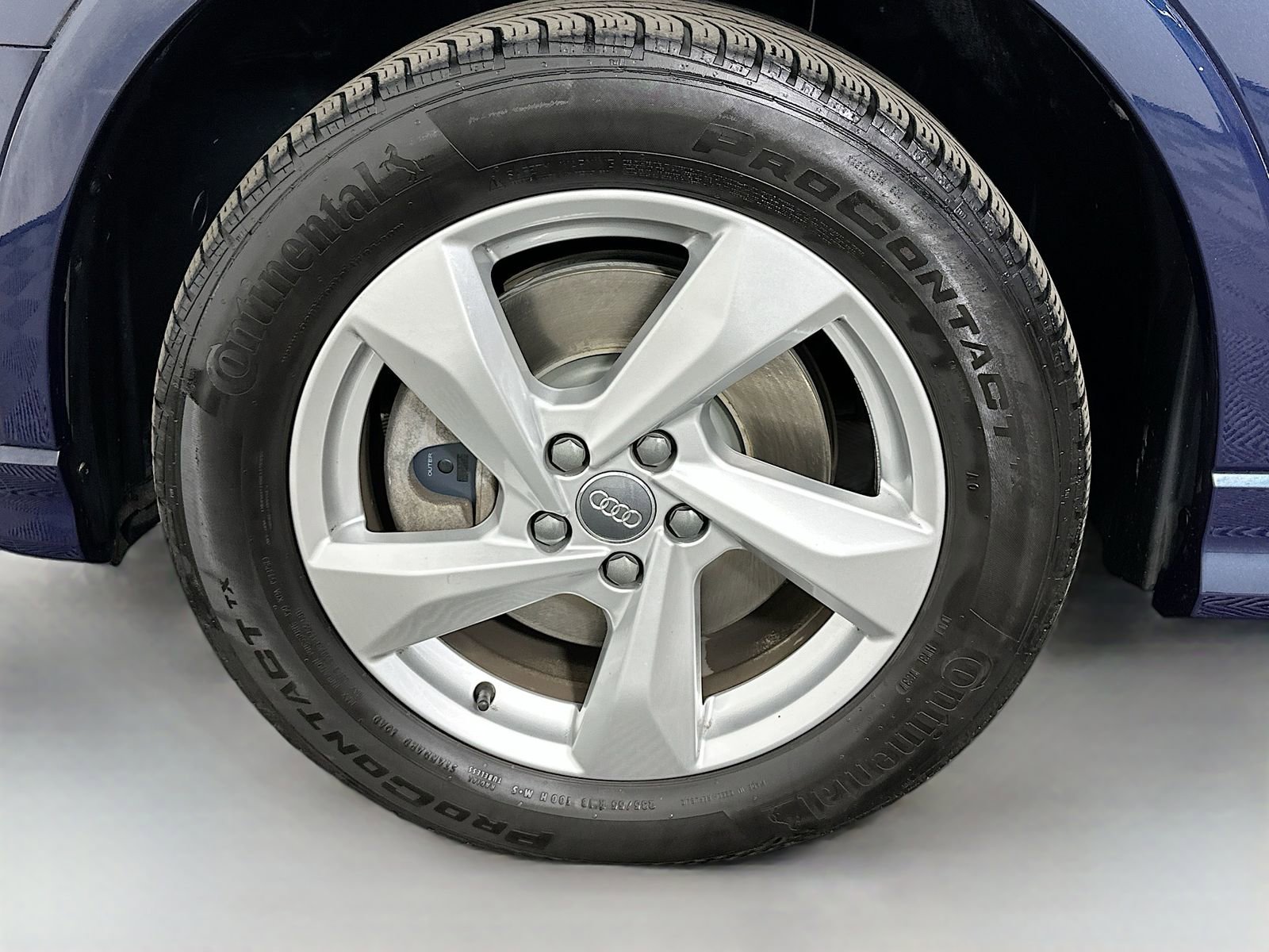 Used 2020 Audi Q3 2.0T Premium w/ Convenience Package AWD/4WD image 31