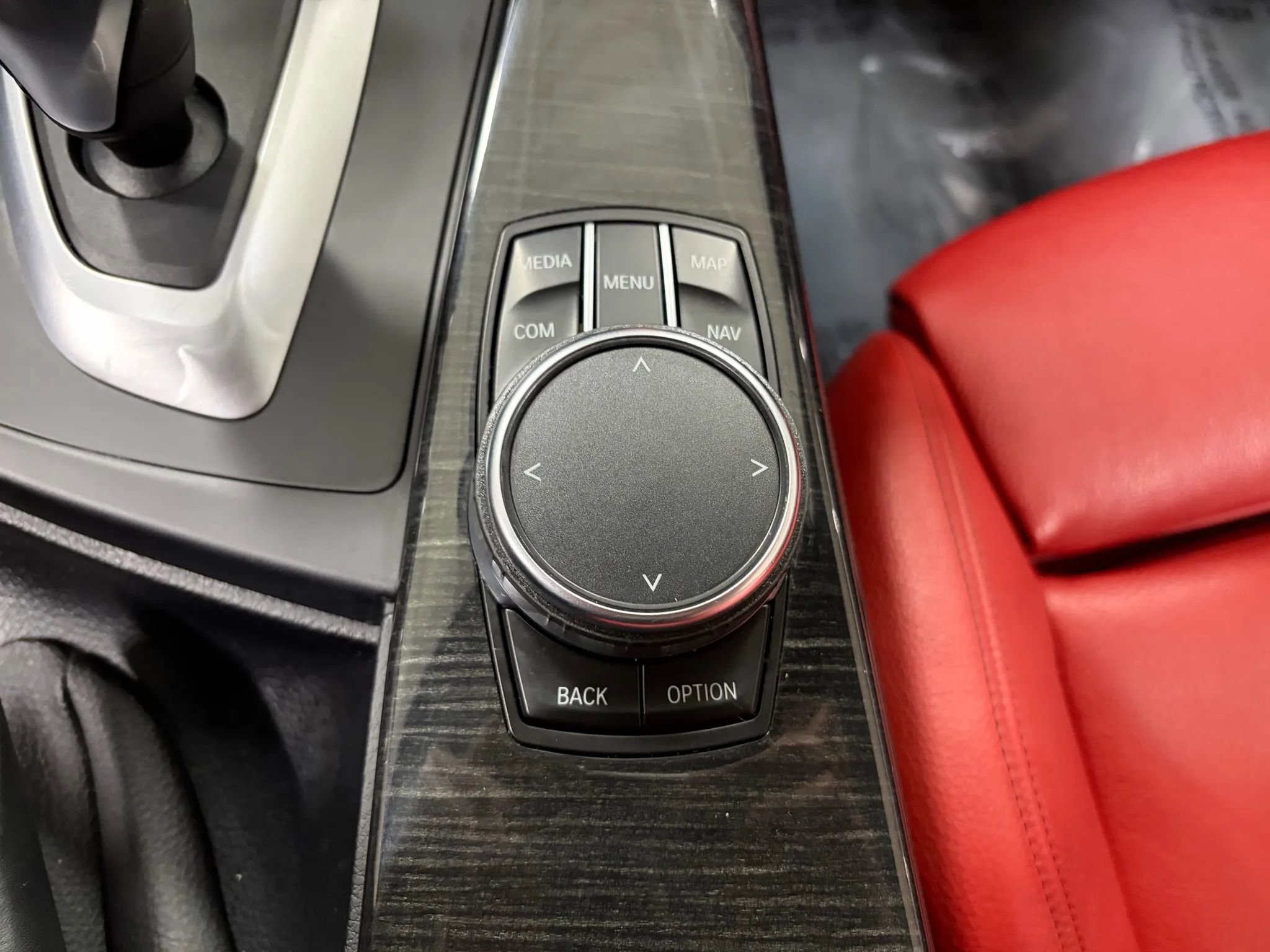 Used 2019 BMW 430i xDrive Coupe w/ M Sport Package image 34