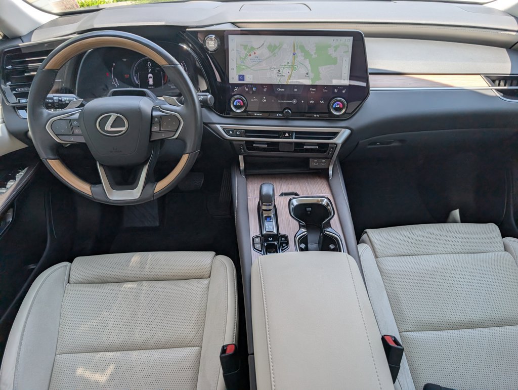 Used 2024 Lexus RX 350 AWD w/ Convenience Package image 11