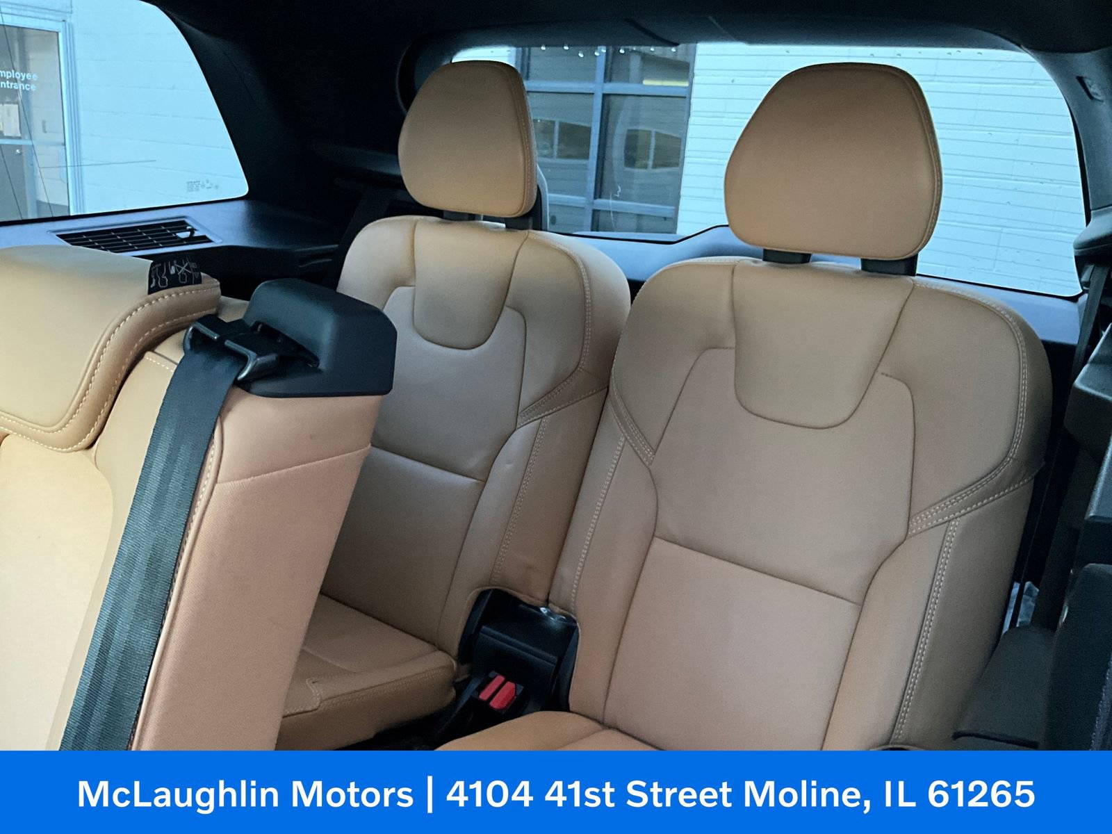 Certified 2023 Volvo XC90 B6 Ultimate w/ Protection Package Premier image 31