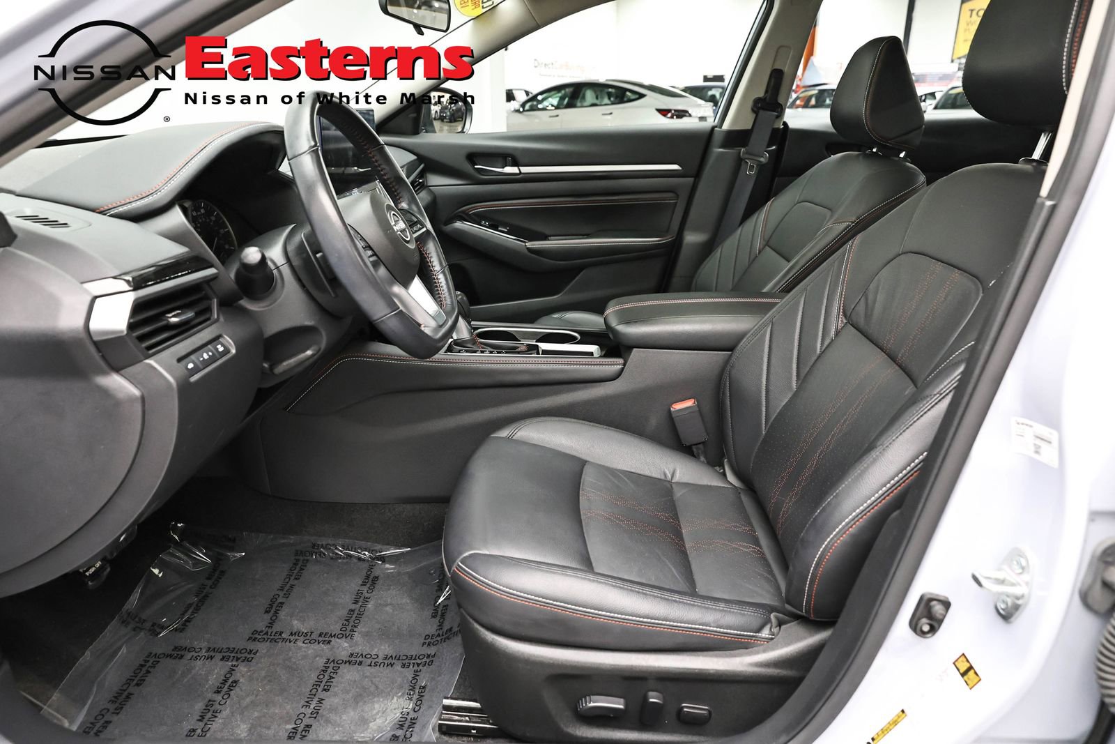 Used 2023 Nissan Altima 2.5 SR w/ SR Premium Package FWD image 14