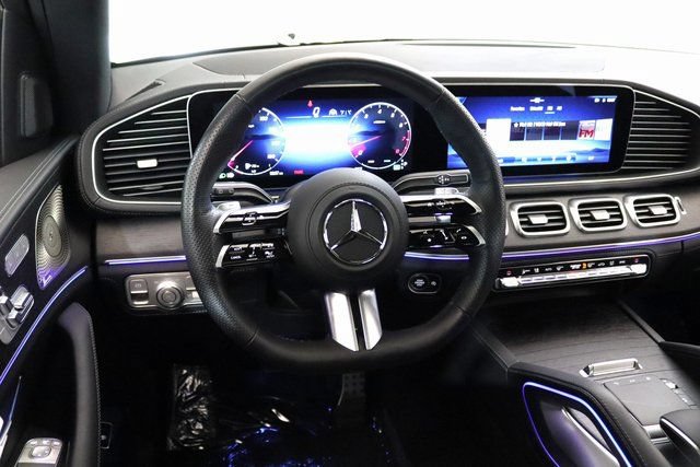 Used 2024 Mercedes-Benz GLS 580 4MATIC image 23
