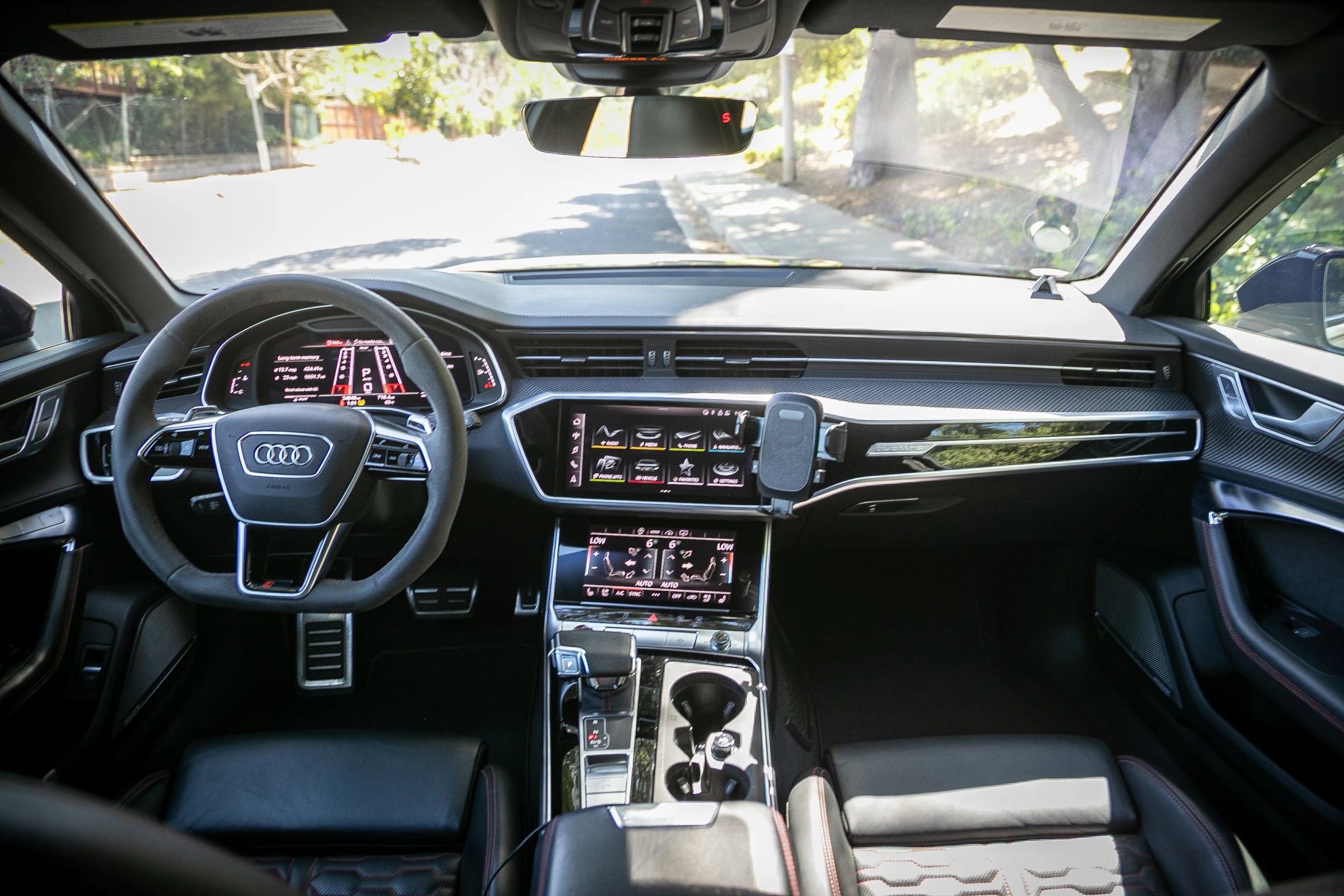 Used 2023 Audi RS 6 image 23