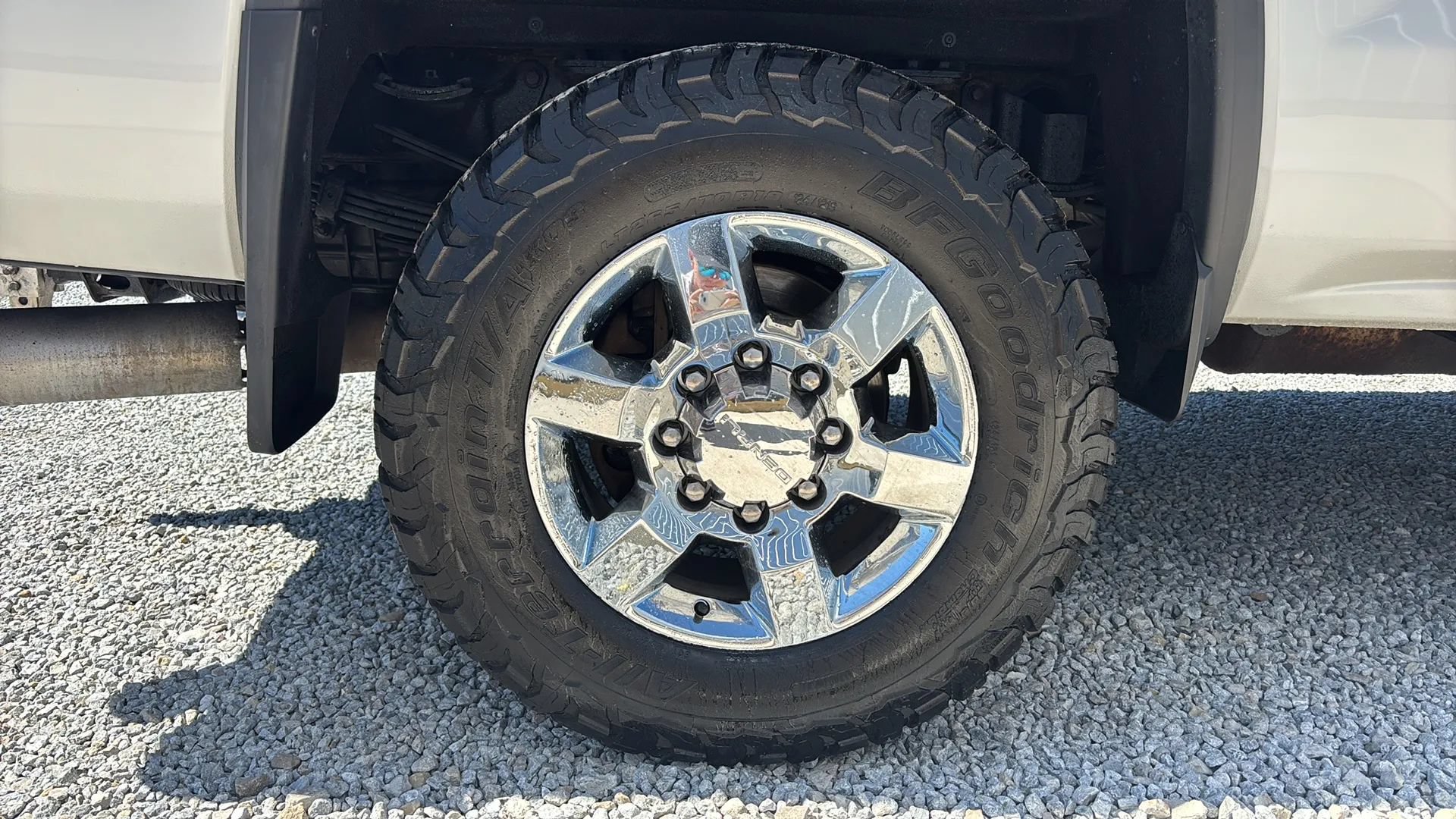 Used 2018 GMC Sierra 3500 Denali w/ Duramax Plus Package AWD/4WD image 9