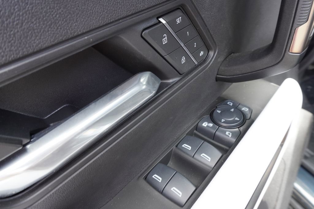 New 2025 GMC Hummer EV 2X image 15