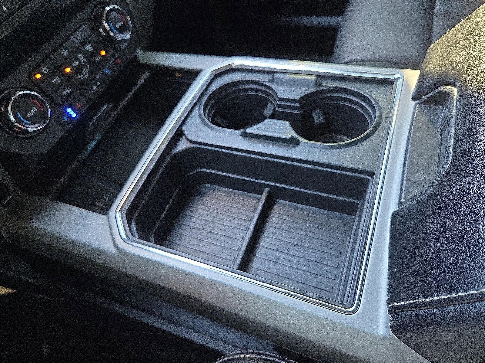 Used 2021 Ford F250 Lariat w/ Lariat Ultimate Package image 25