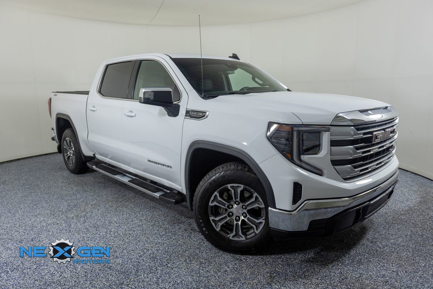 Used 2023 GMC Sierra 1500 SLE