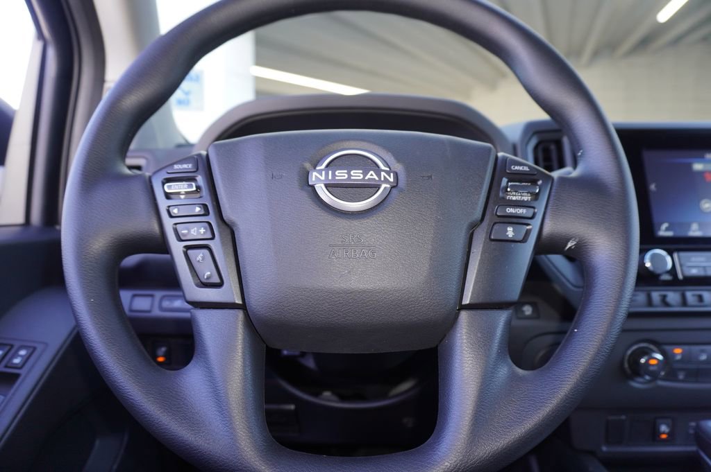 Used 2025 Nissan Frontier S image 18